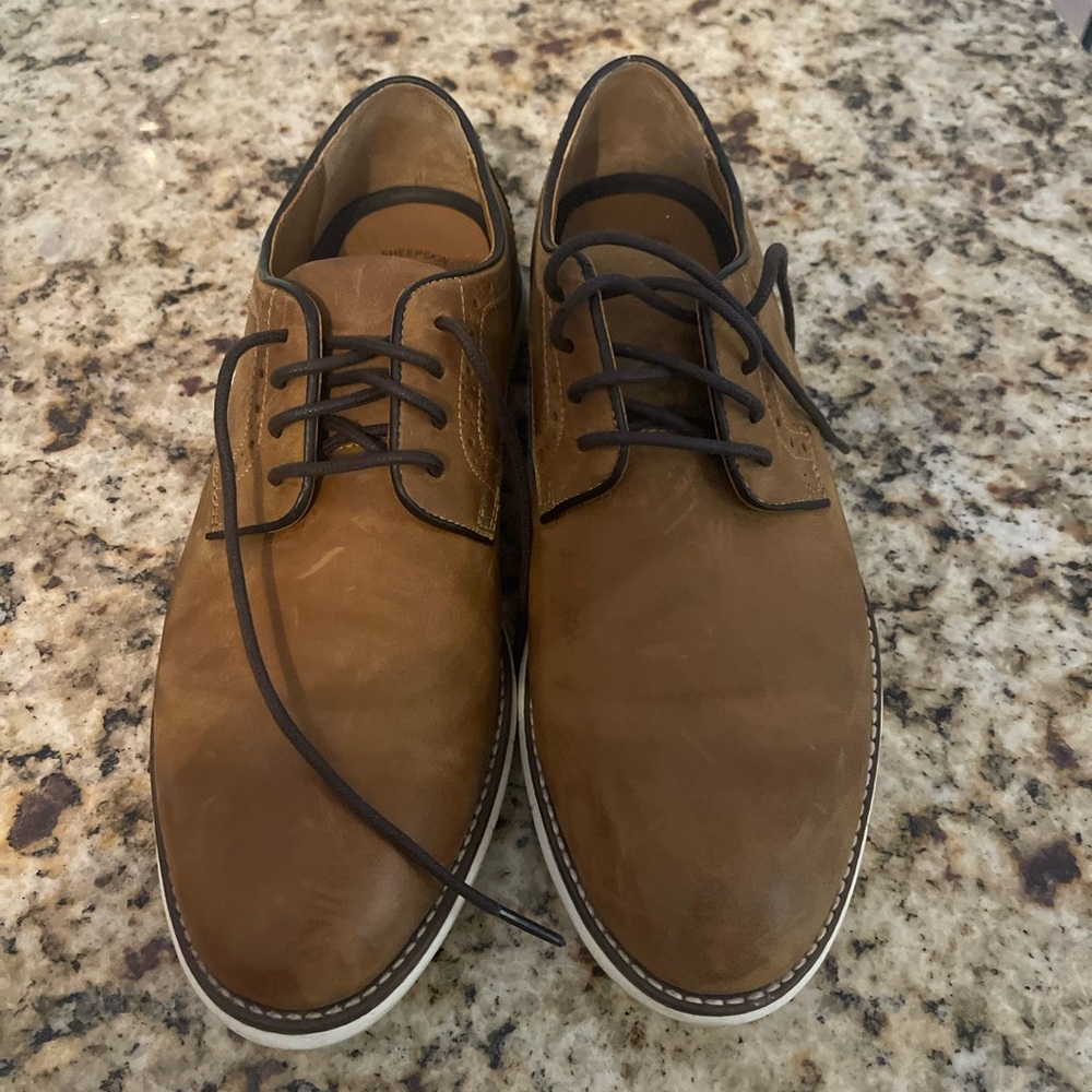 Johnston & Murphy Tan Leather Derby Oxfords